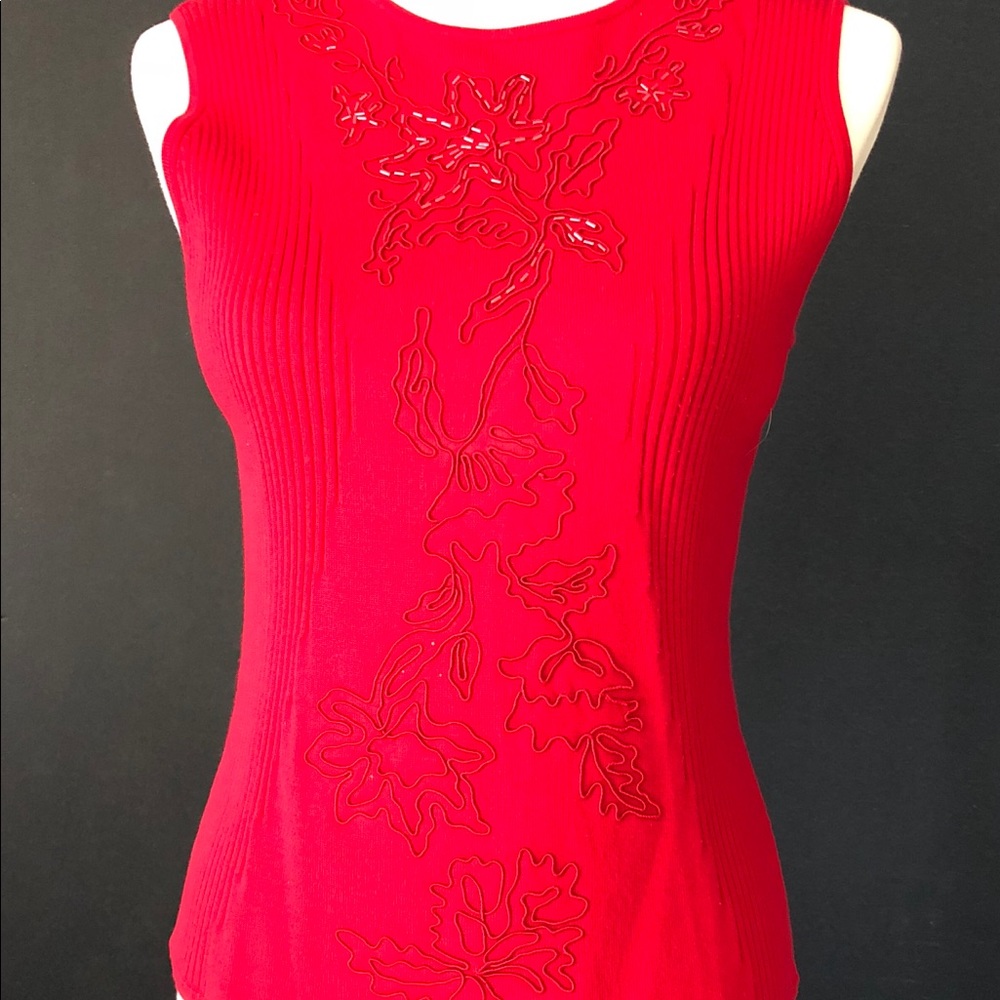 Valerie Stevens Red Sleeveless Sweater.